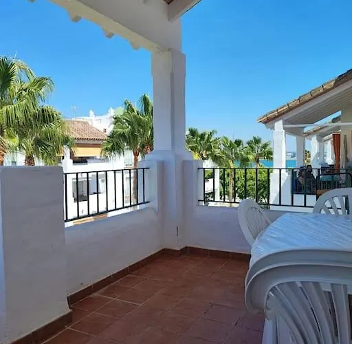 Apartamento A Pie De Playa Con Parking Privado
