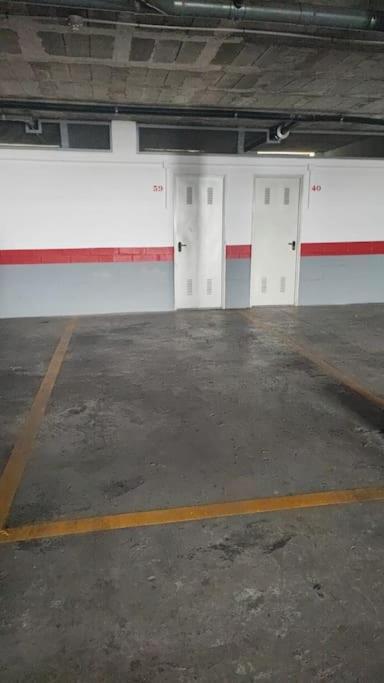 A Pie De Playa Con Parking Privado